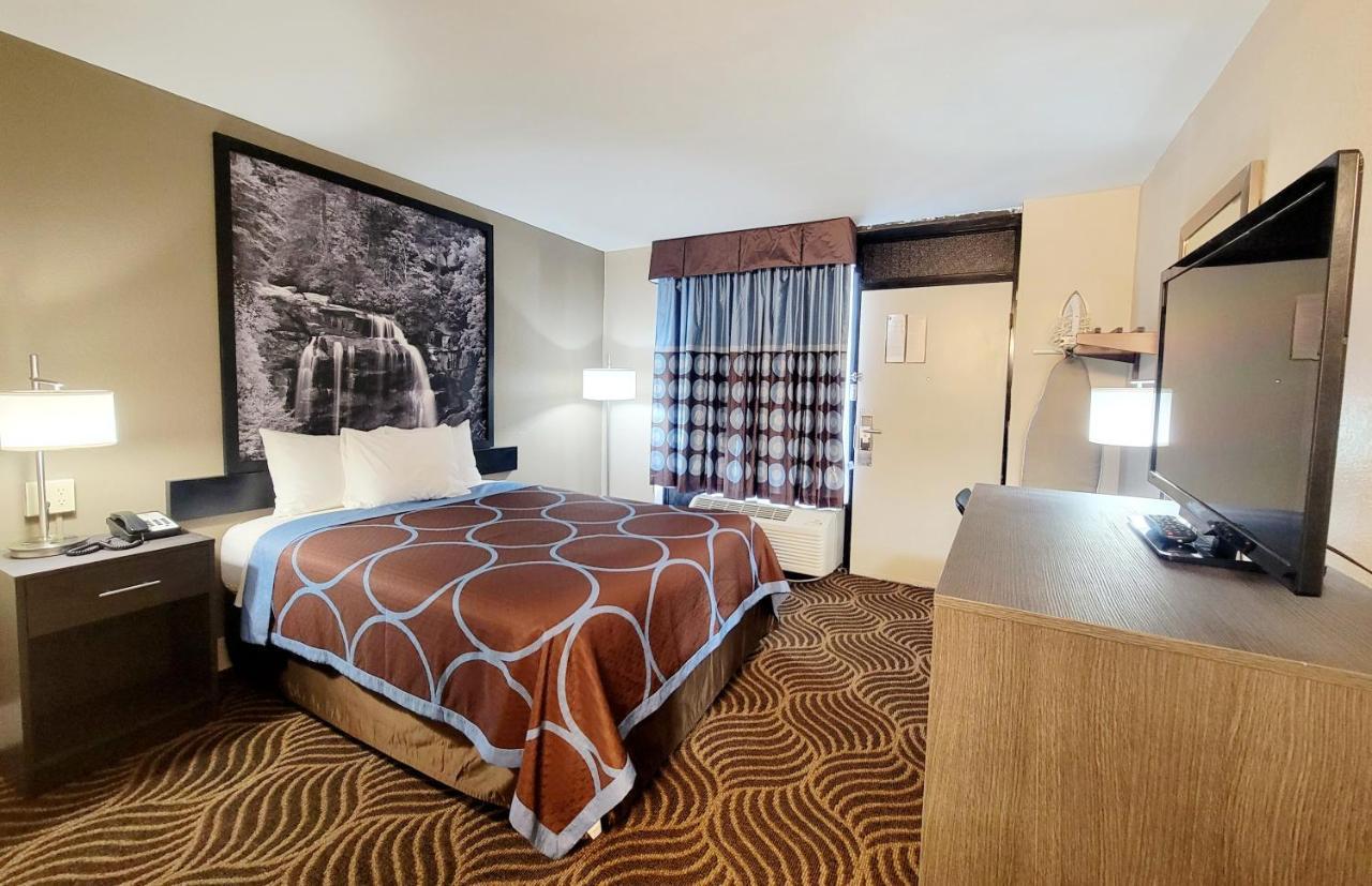 Super 8 By Wyndham Marion Nc Hotell Eksteriør bilde